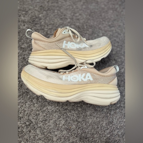 Men’s HOKA Bondi Running Activewear Shoe Oat Milk/Barley Size 10.5B